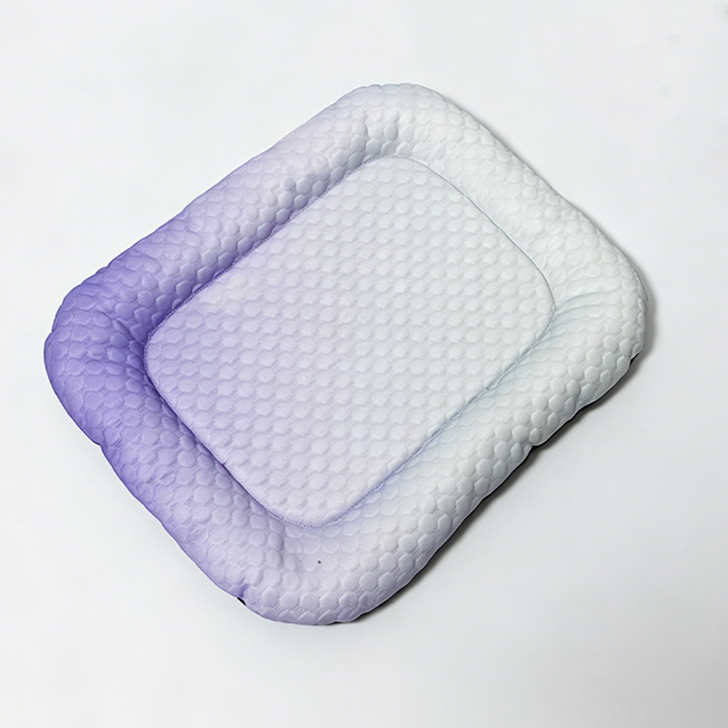 Pet Cooling Pad Mat for Dogs and Cats - Ice Silk Summer Cool Bed Blanket in Gradient Colours-QO