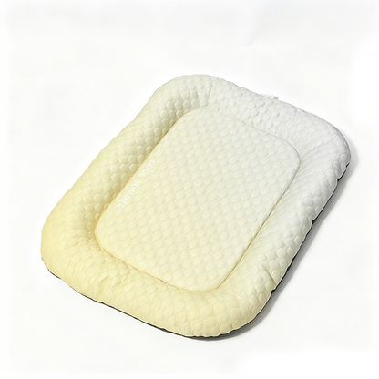 Pet Cooling Pad Mat for Dogs and Cats - Ice Silk Summer Cool Bed Blanket in Gradient Colours-QO